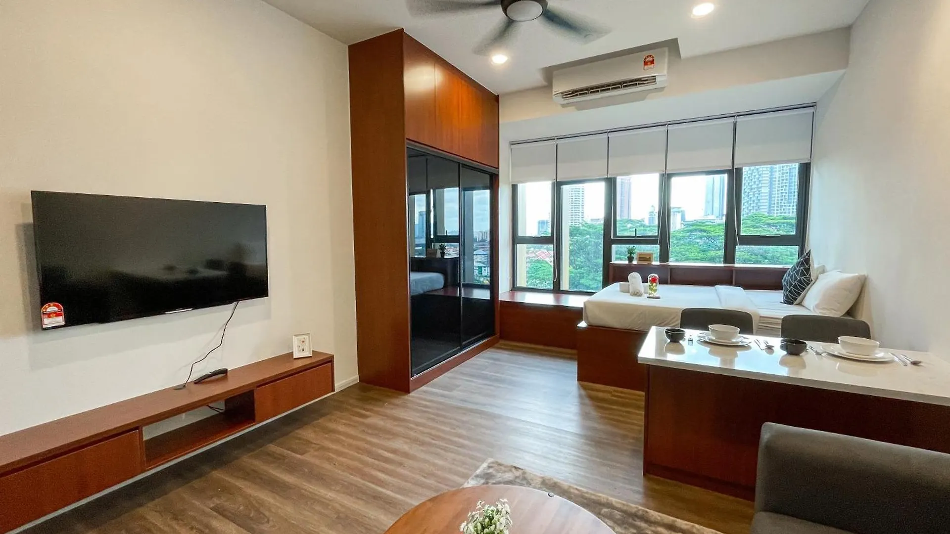 Ceylonz Leisure Suites Klcc Kuala Lumpur Malaysia