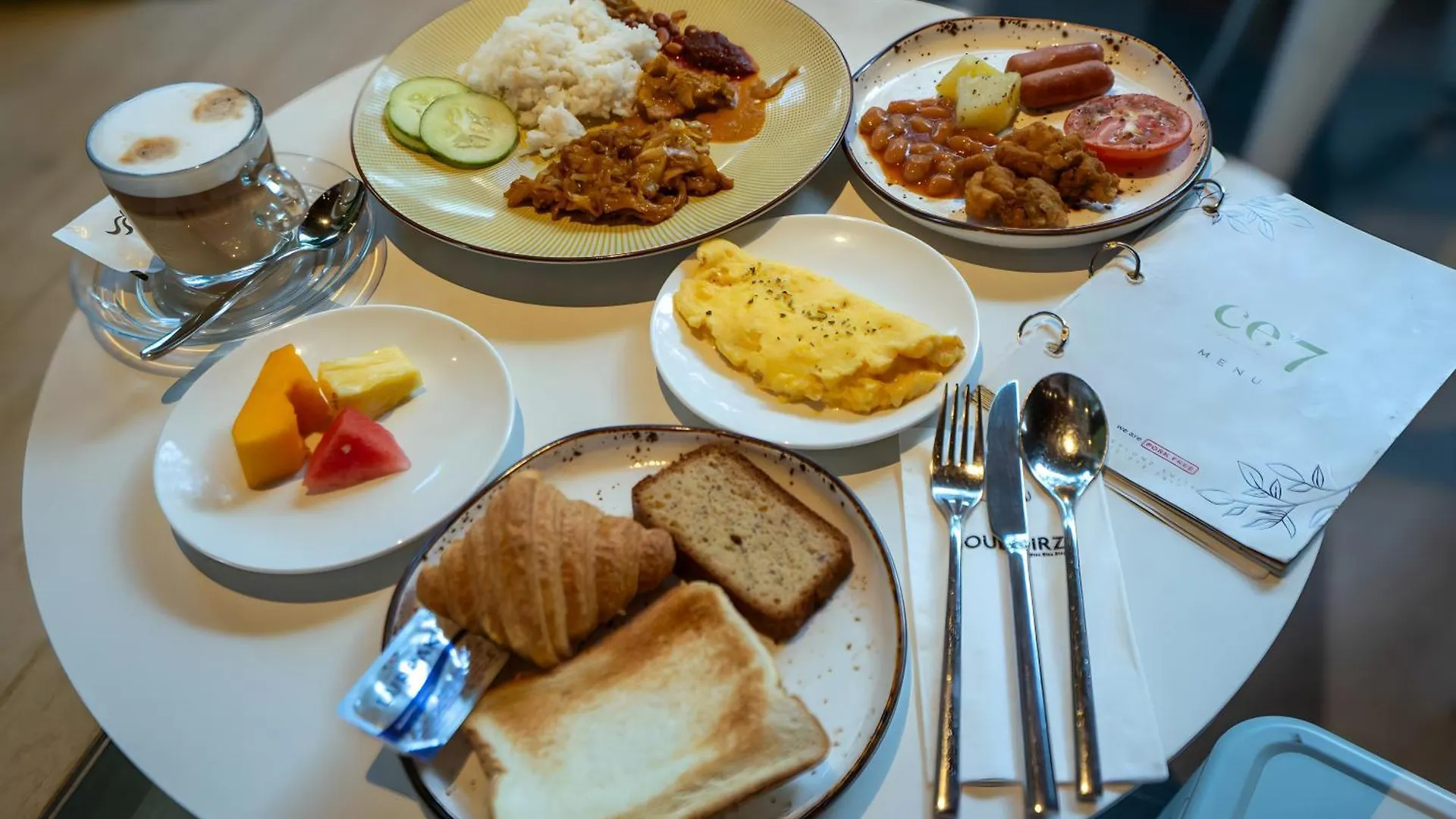Ceylonz Leisure Suites Klcc Kuala Lumpur Apartment